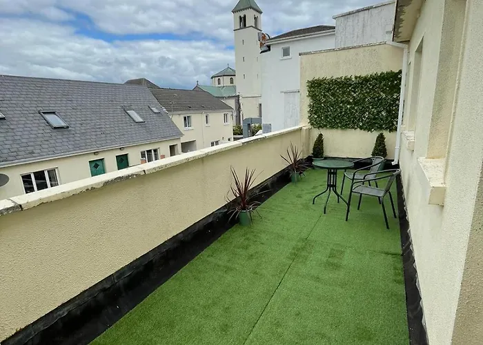 Snug Centrally Located